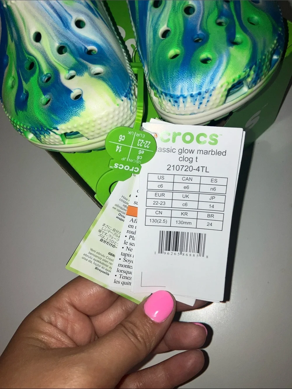NEW CROCS Kids Prep Blue & Green Tie-Dye Classic Clog GLOW IN THE DARK